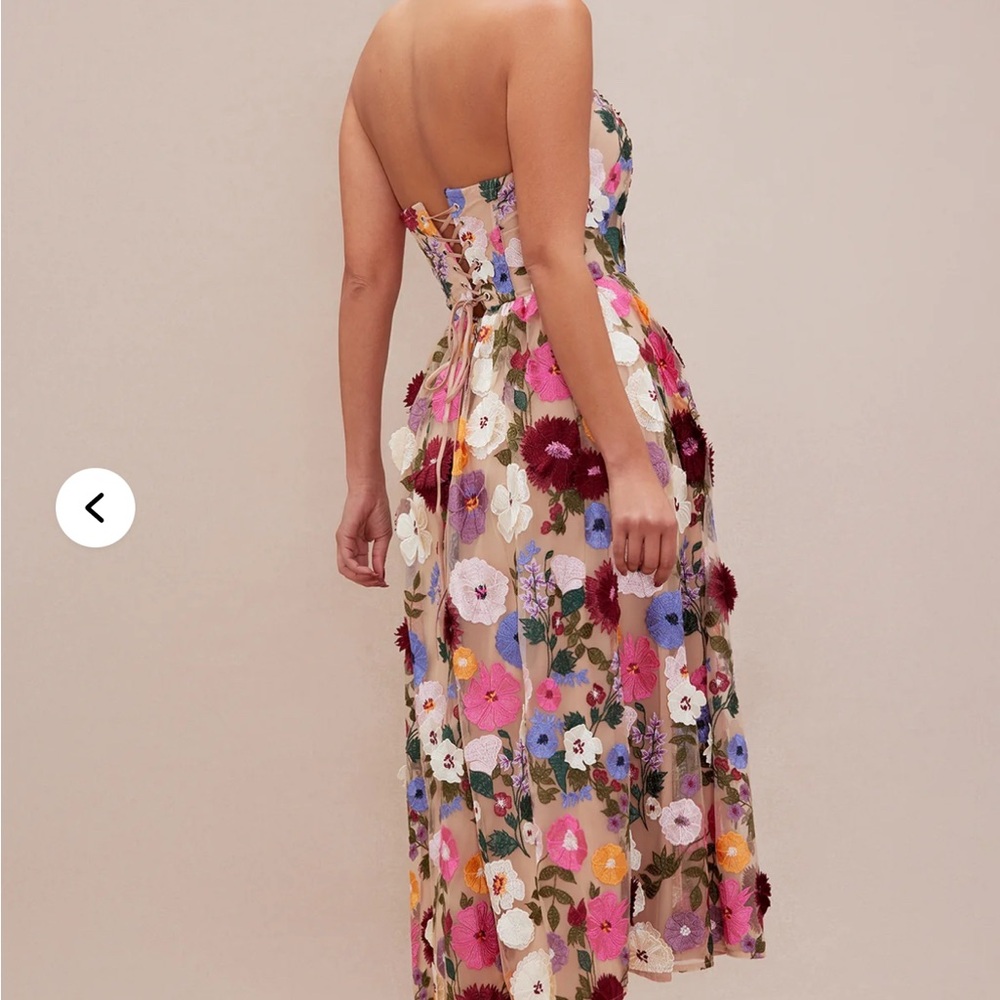 Floral Strapless Midi Dress - Picture 4 of 7